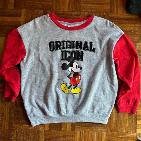 Mickey Mouse boys large sweater - Picture 1 of 6